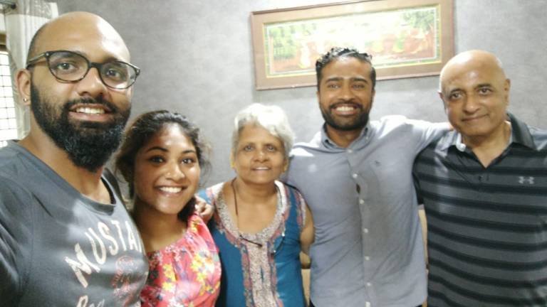 IMG_Ashish and Family